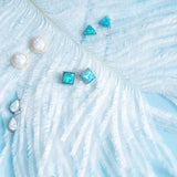 BE GEMMED SILVER EARRING - G36