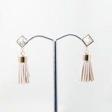 BE GEMMED EARRING - 04