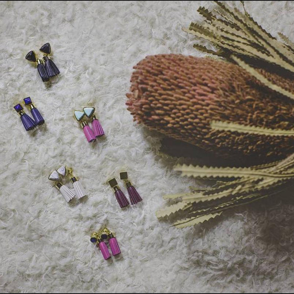 BE GEMMED EARRING - 06