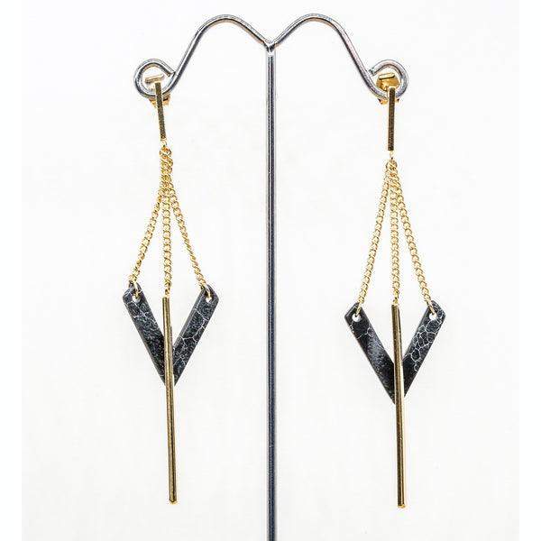 BE GEMMED EARRING - 07