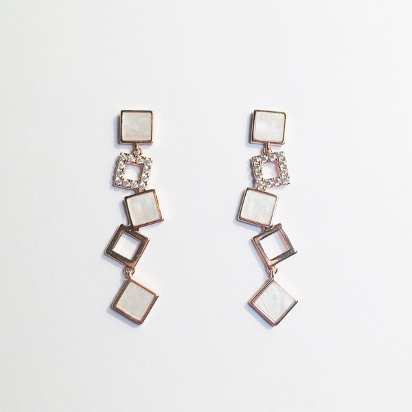 BE GEMMED  EARRING - G20